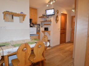 Appartement Confort 4 Pers., Balcon Sud-Ouest, Reberty 1850, Proche Pistes et Commerces - FR-1-452-261